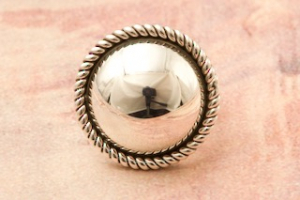 Ring Size: 8